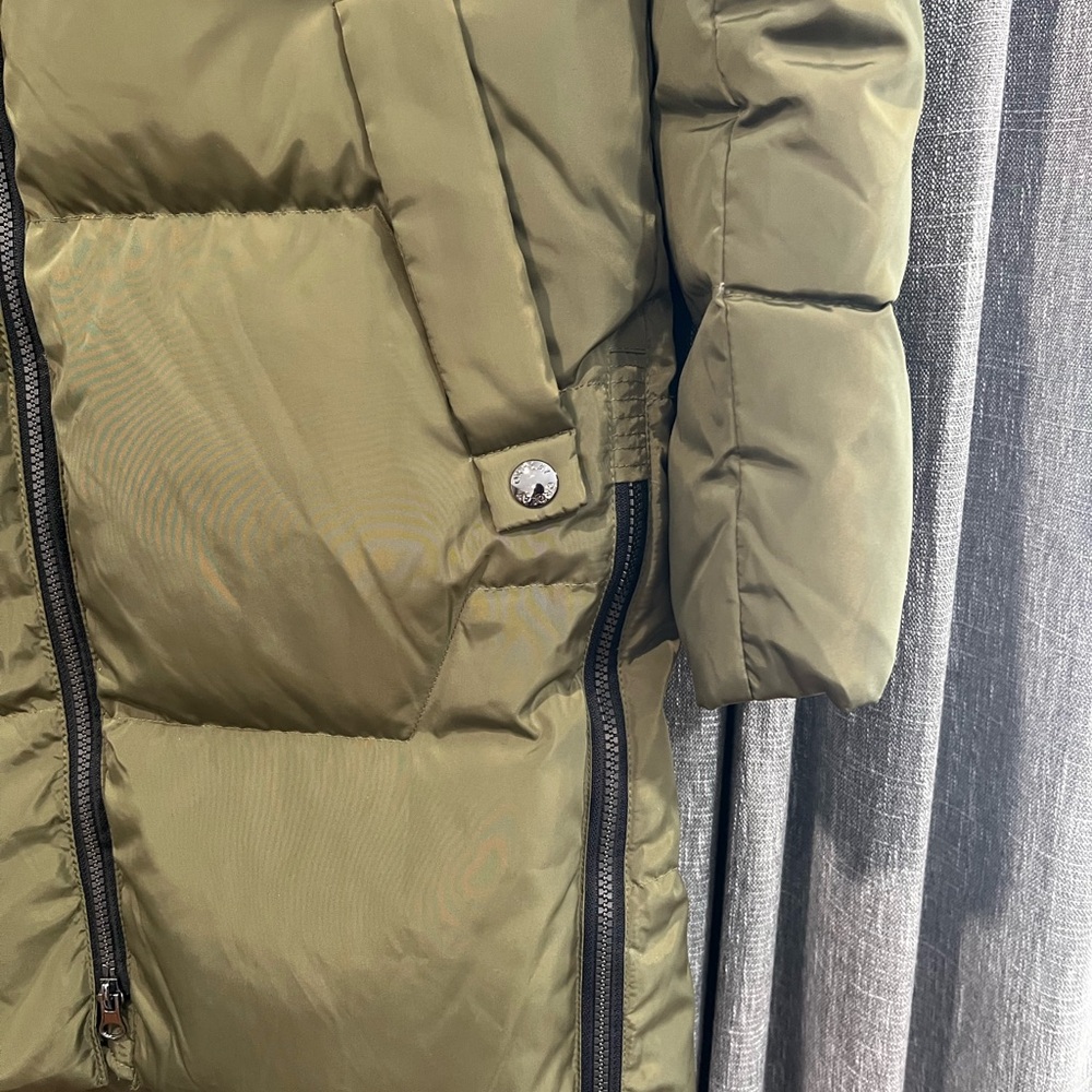 Orolay Women's Army Green Hooded Puffer Jacket - Down filled size S - Picture 6 of 8